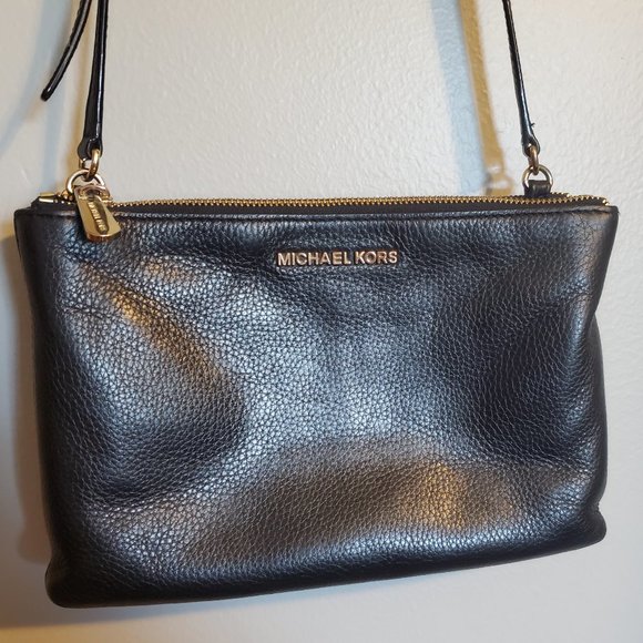 Michael Kors Handbags - MICHAEL KORS - Leather Crossbody Bag
